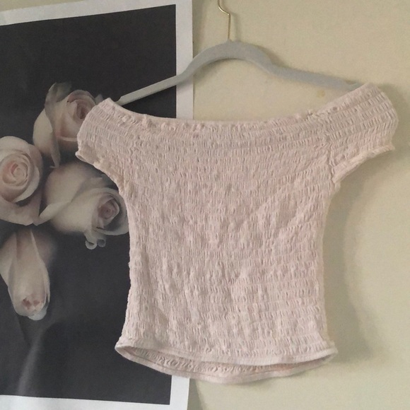 BRANDY MELVILLE crop top - Picture 3 of 3